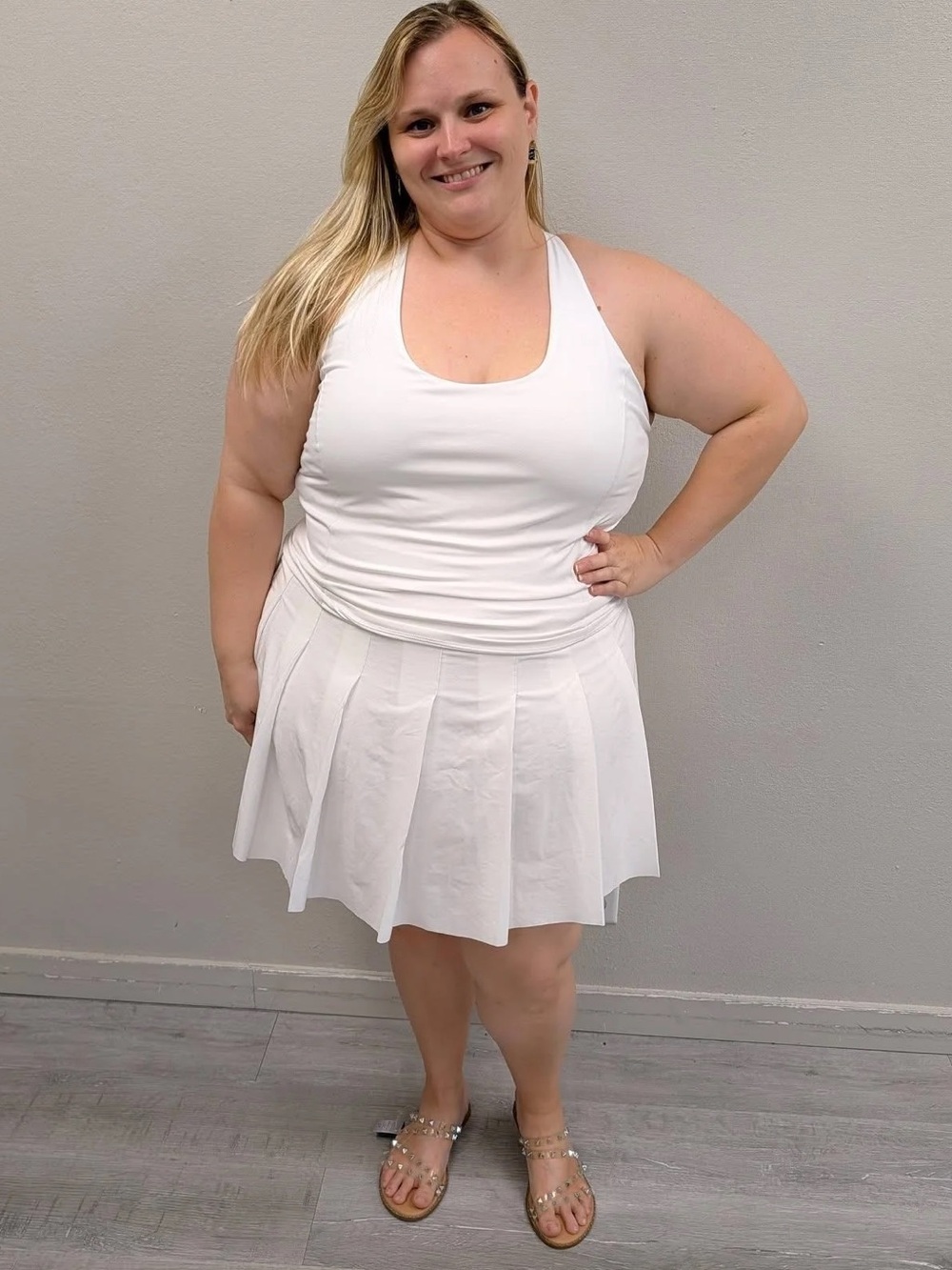 Fabletics White Tank and Pleated Skirt Athletic Set - Size 3X